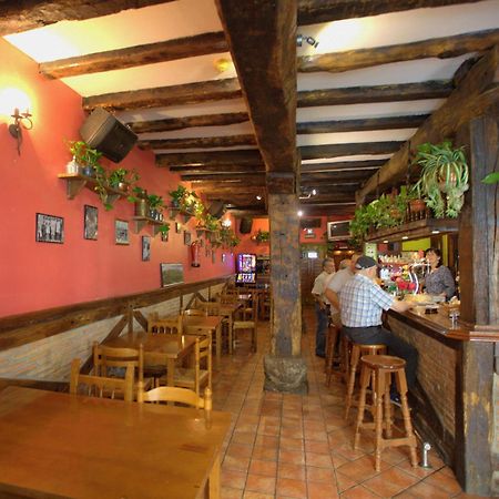 לקומברי Hostal Rural Elosta מראה חיצוני תמונה